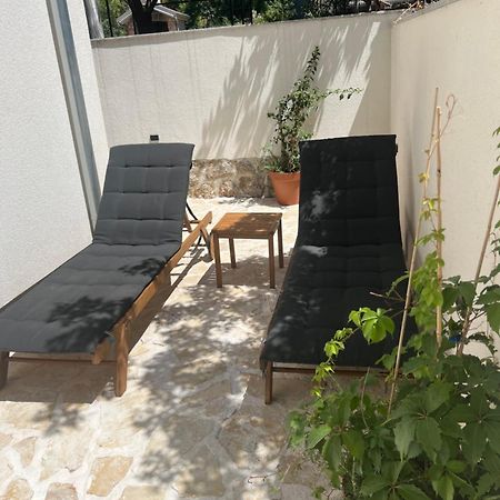 Apartamento Sunset Huus Starigrad Paklenica Exterior foto