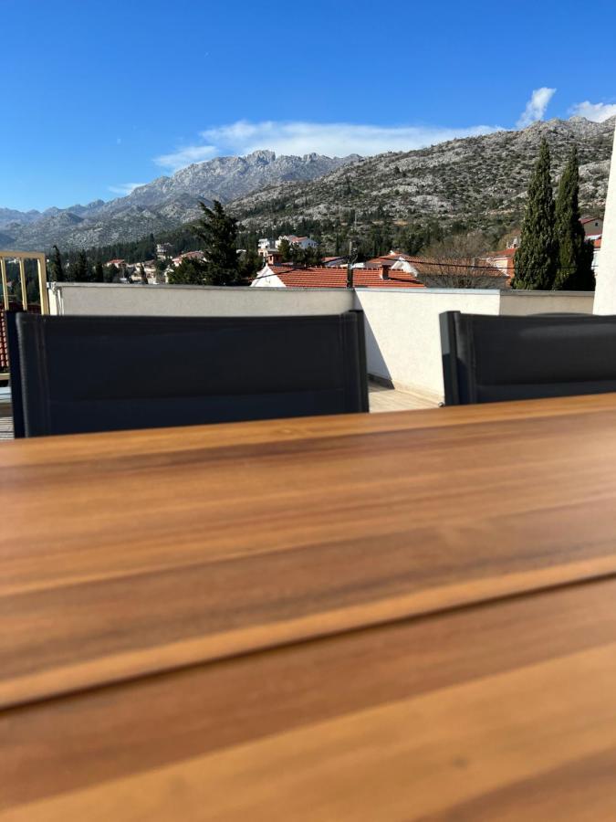 Apartamento Sunset Huus Starigrad Paklenica Exterior foto