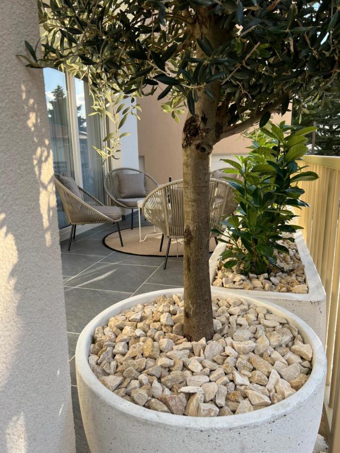 Apartamento Sunset Huus Starigrad Paklenica Exterior foto