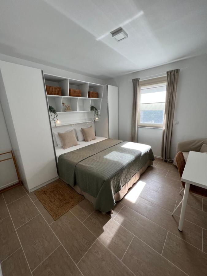 Apartamento Sunset Huus Starigrad Paklenica Exterior foto